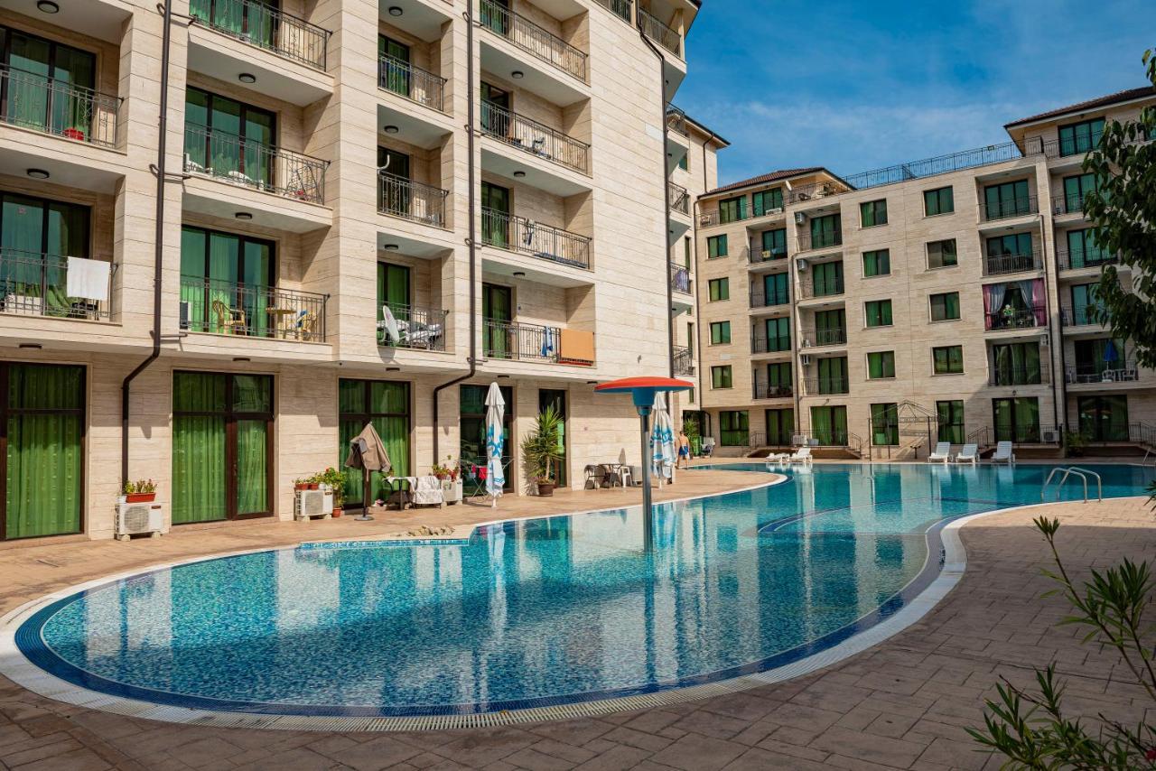 Amadeus Lux - Menada Apartments Slăntjev Brjag Exteriör bild