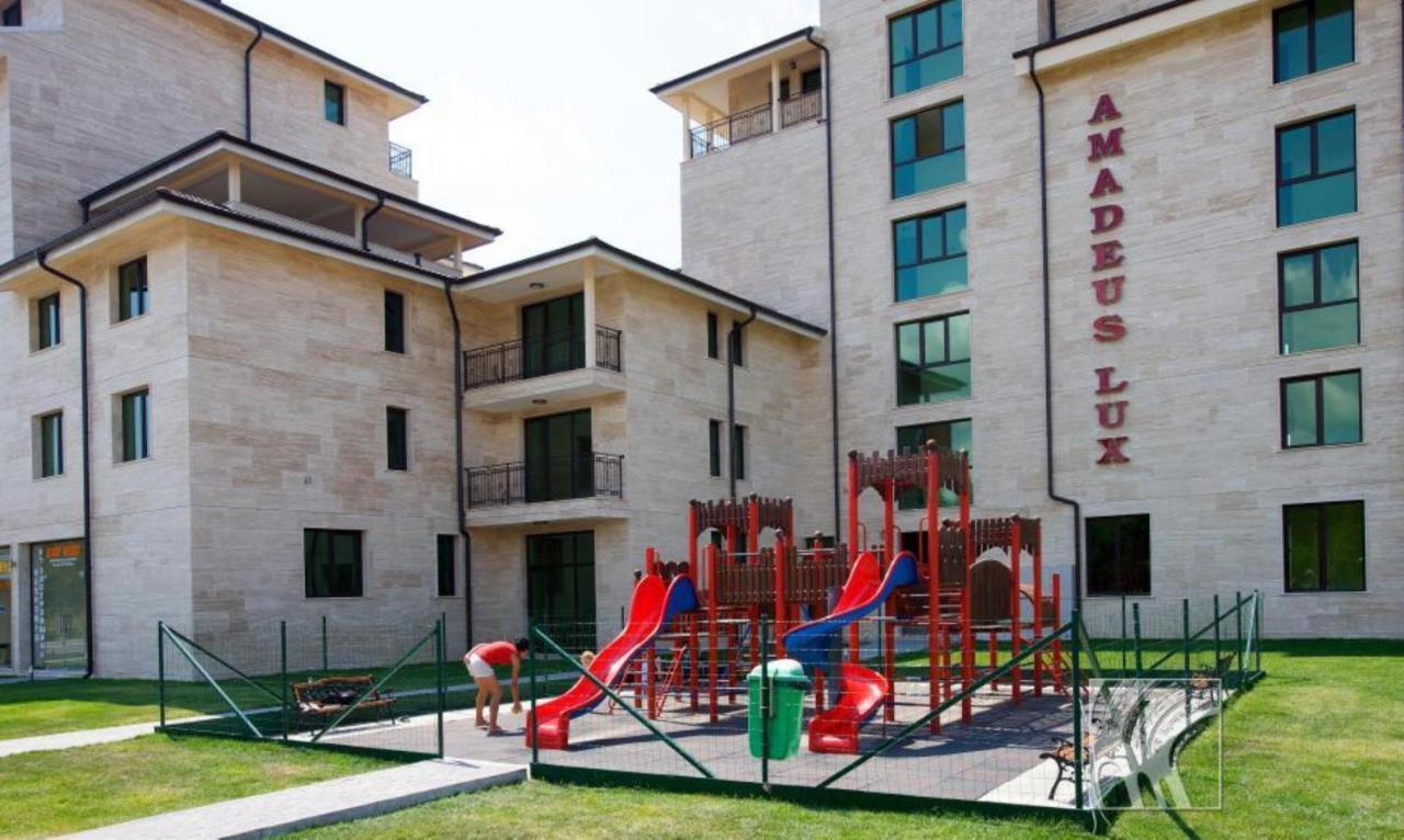 Amadeus Lux - Menada Apartments Slăntjev Brjag Exteriör bild